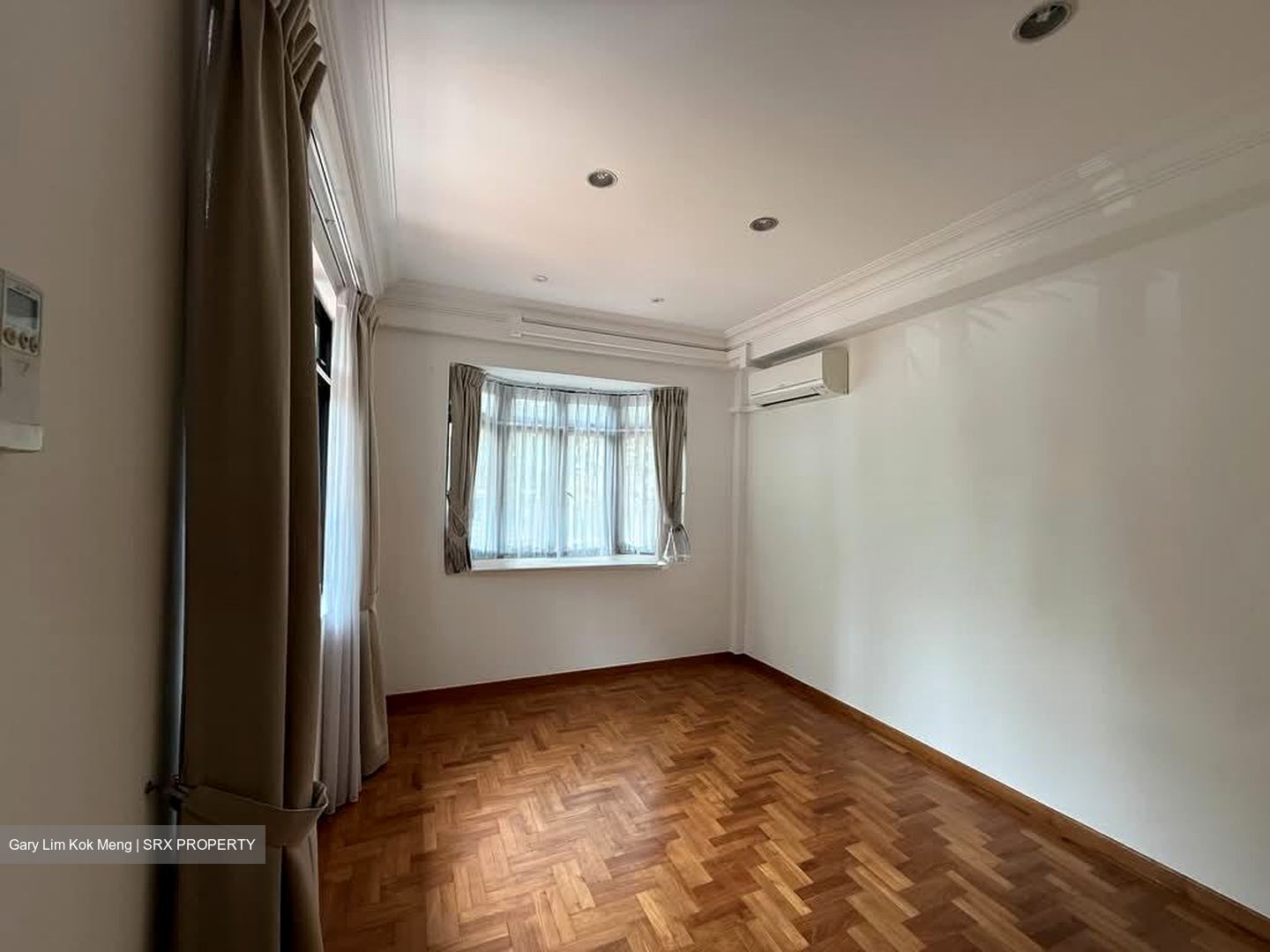 Mount Sinai (D10), Semi-Detached #555177791